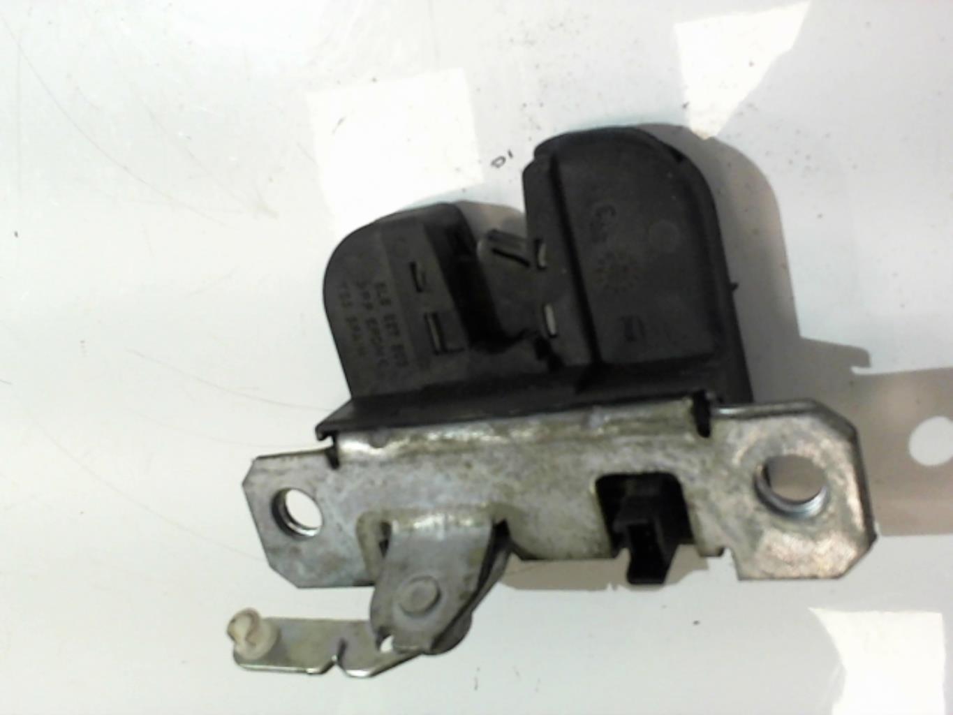 Serrure de hayon SEAT IBIZA 3 PHASE 2 Diesel - 1