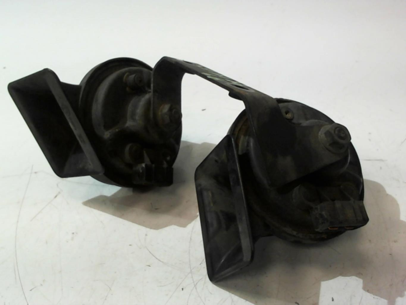 Avertisseur/Klaxon AUDI A4 1 PHASE 1 Diesel - 1