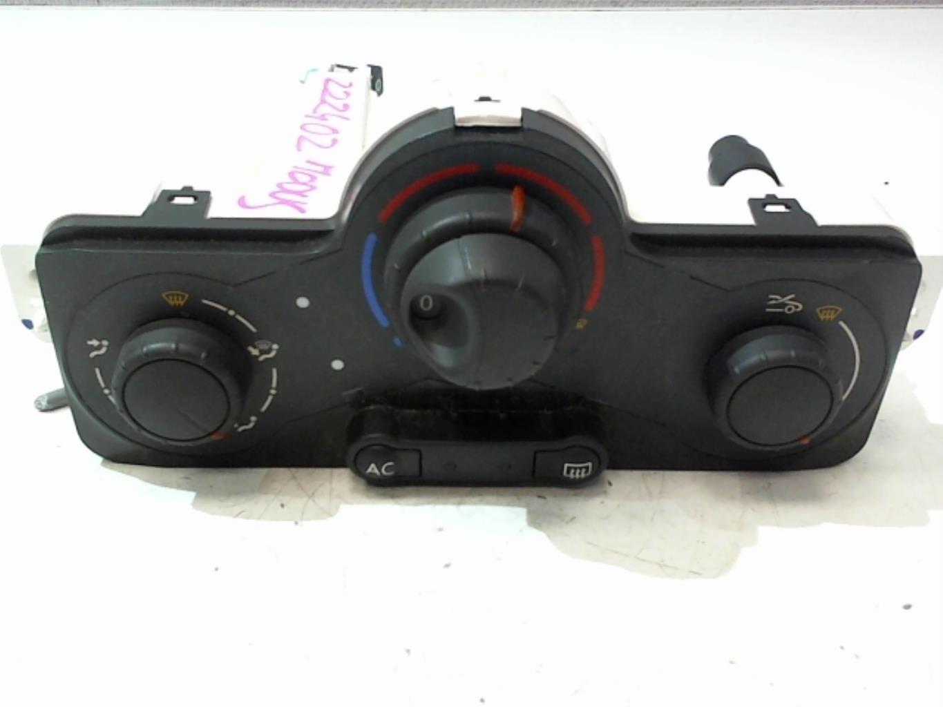 Commande chauffage RENAULT MODUS PHASE 2 Essence - 1