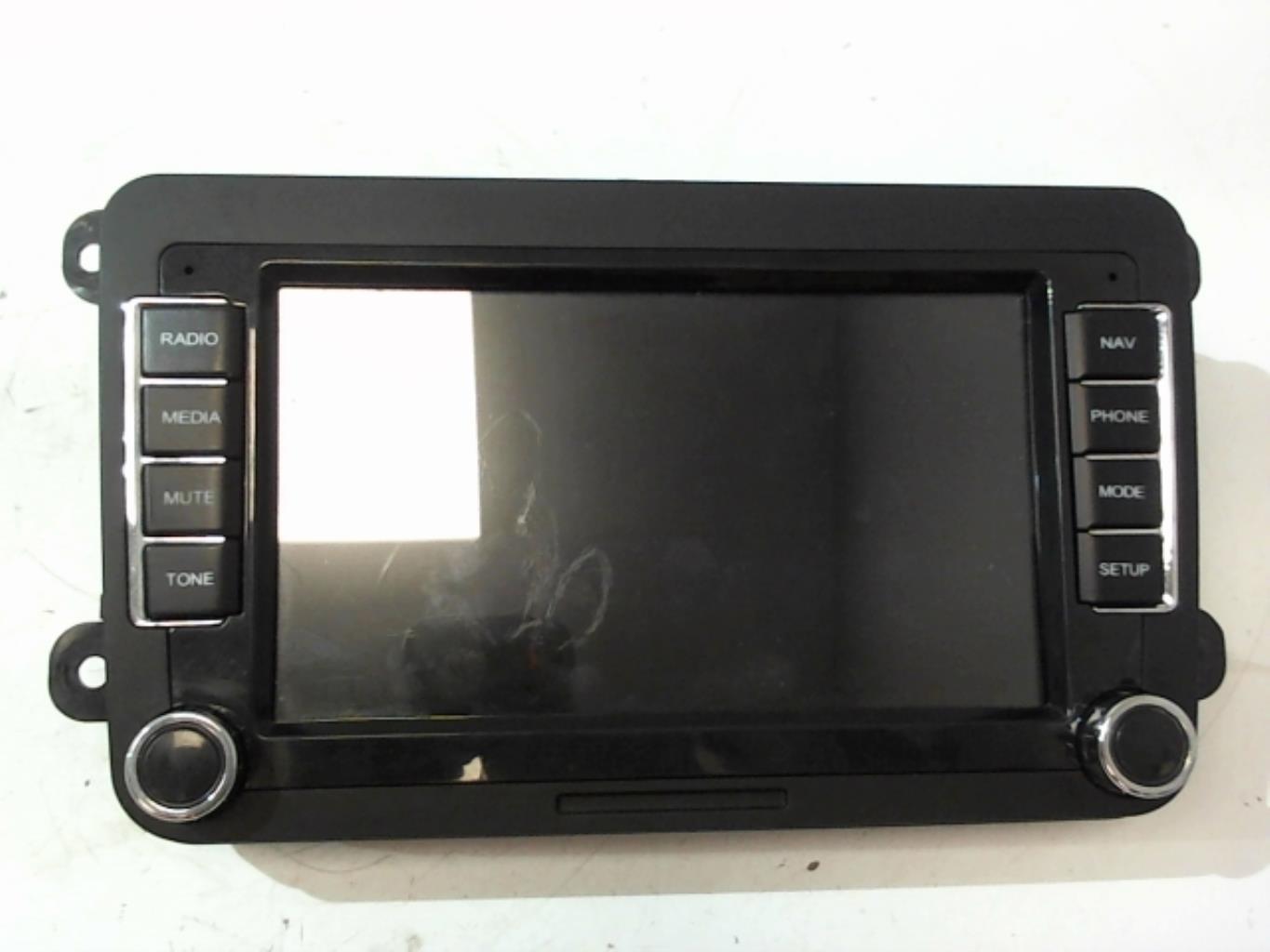 Ecran GPS VOLKSWAGEN GOLF PLUS PHASE 2 Diesel - 1