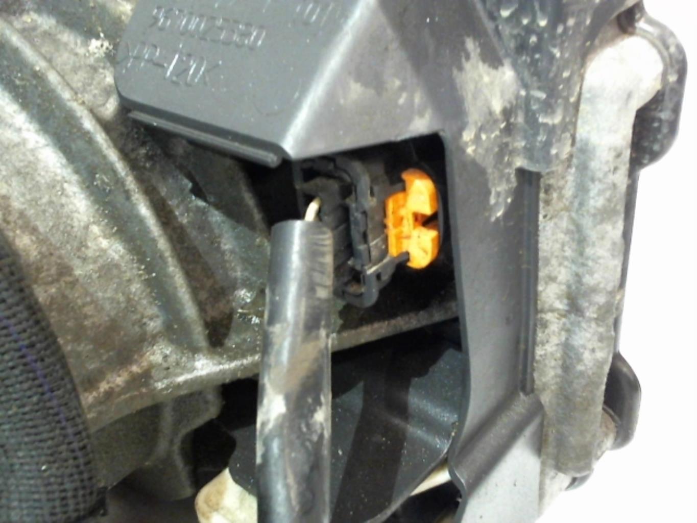 Pompe de direction CITROEN C4 PICASSO 1 Diesel - 1