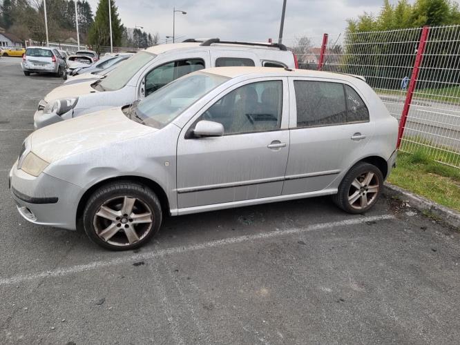 Image Optique avant principal gauche (feux)(phare) - SKODA FABIA 1