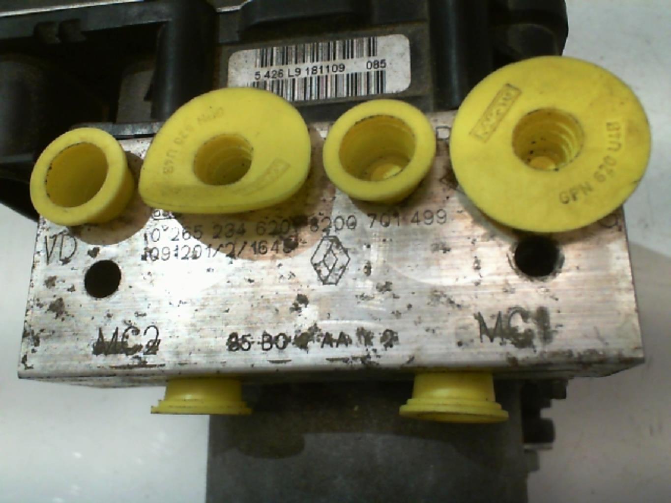 Bloc ABS (freins anti-blocage) RENAULT CLIO 3 PHASE 2 Essence - 1