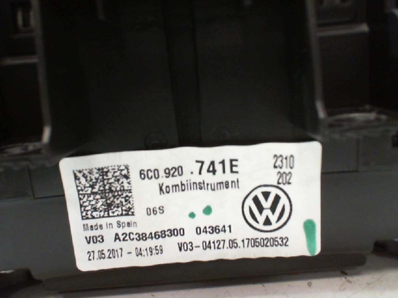 Compteur VOLKSWAGEN POLO 5 PHASE 2 Diesel - 1
