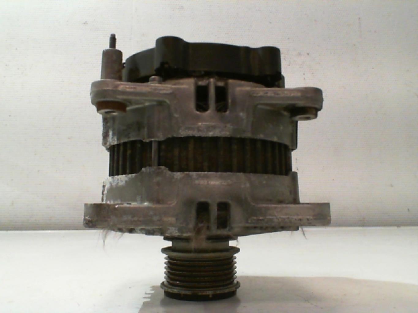 Alternateur VOLKSWAGEN PASSAT 6 Diesel - 1