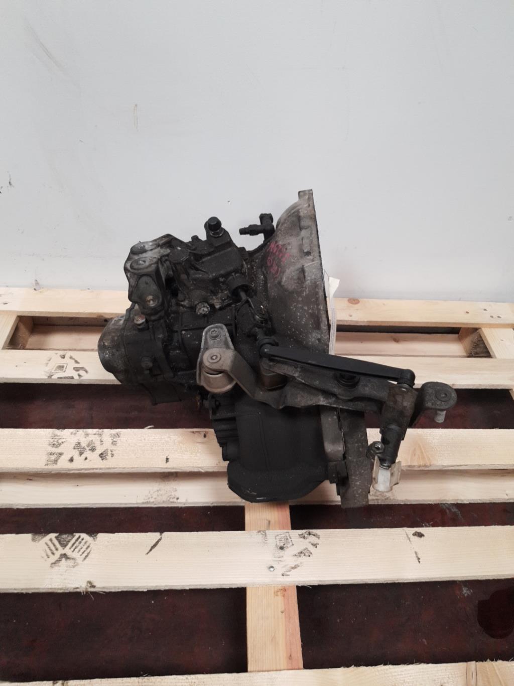 Boite de vitesses OPEL CORSA C PHASE 2 Essence - 1