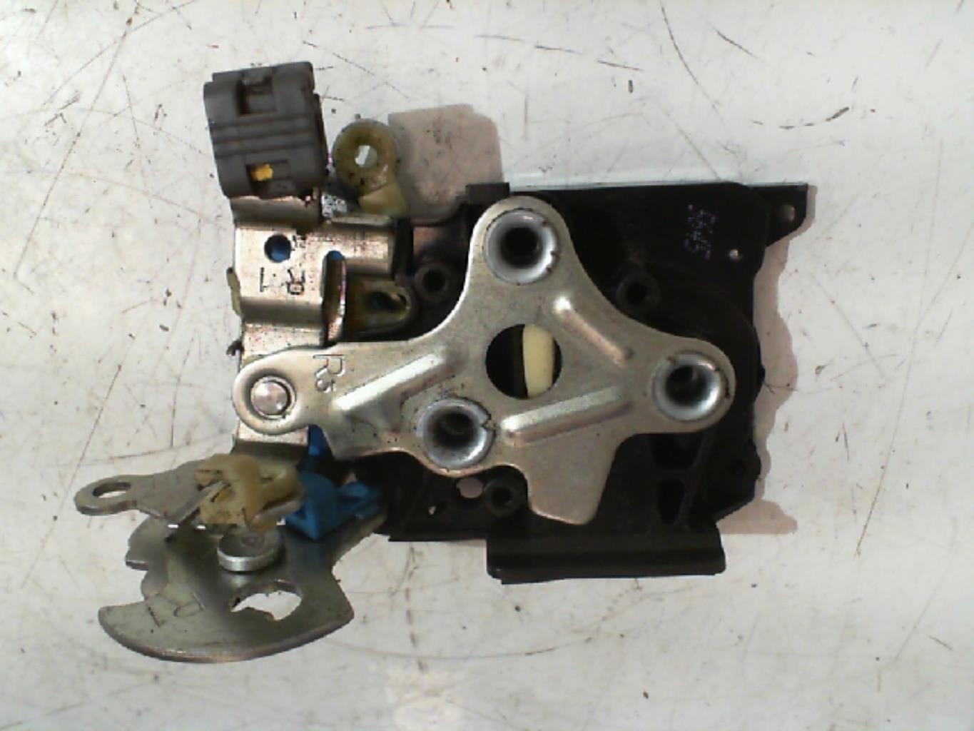 Serrure avant droit CHEVROLET SPARK PHASE 1 Essence - 1