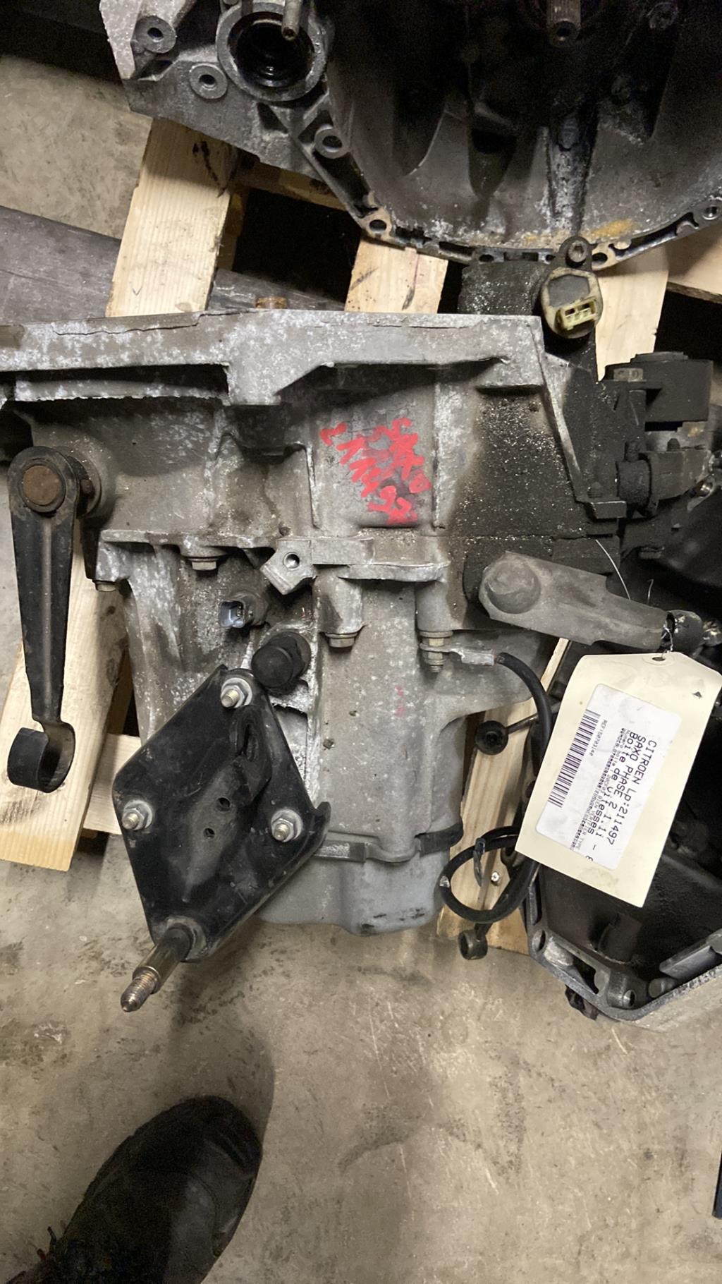 Boite de vitesses CITROEN SAXO PHASE 2 Essence - 1