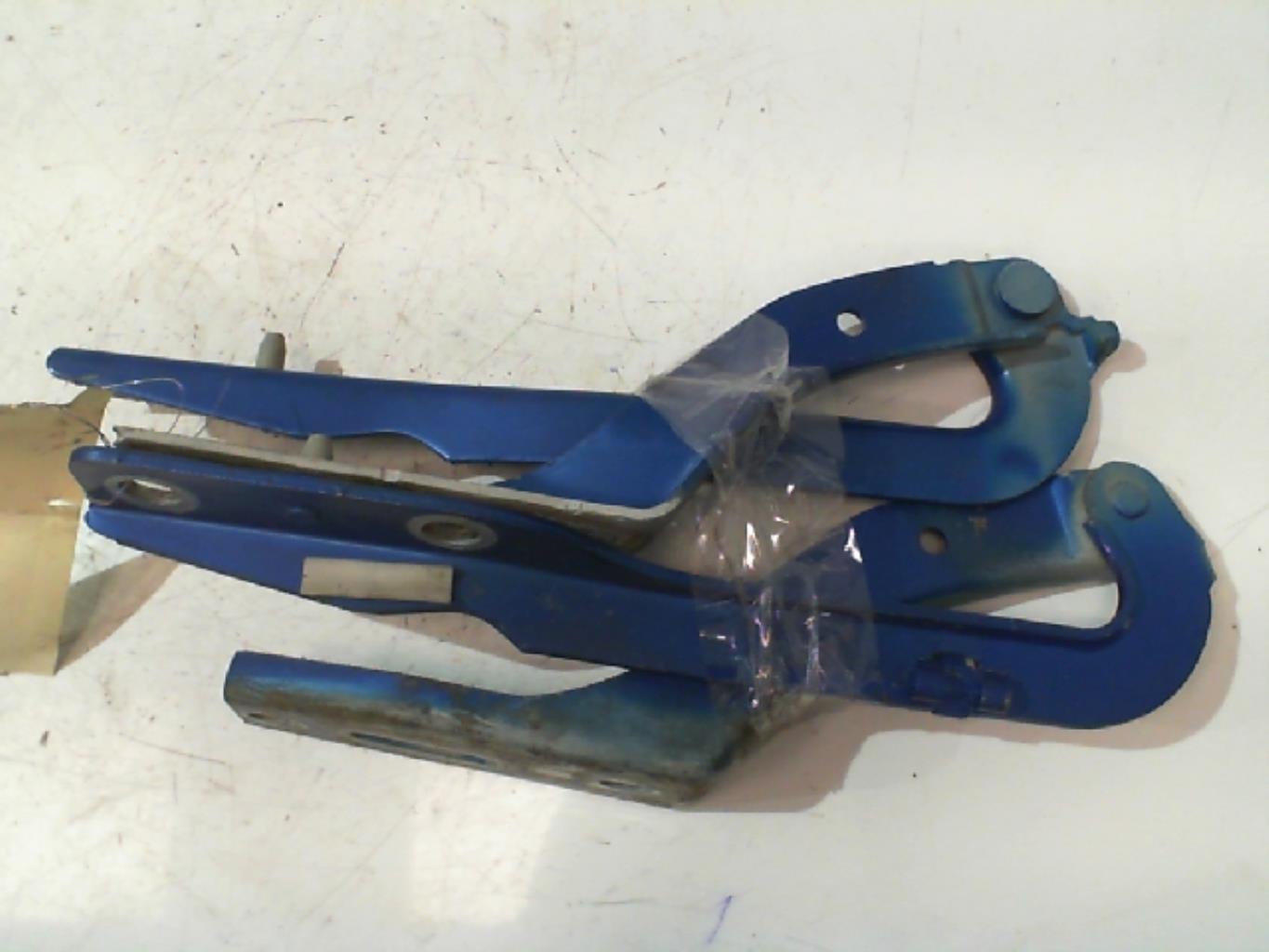 Charniere de capot PEUGEOT 307 PHASE 1 BREAK Diesel - 1