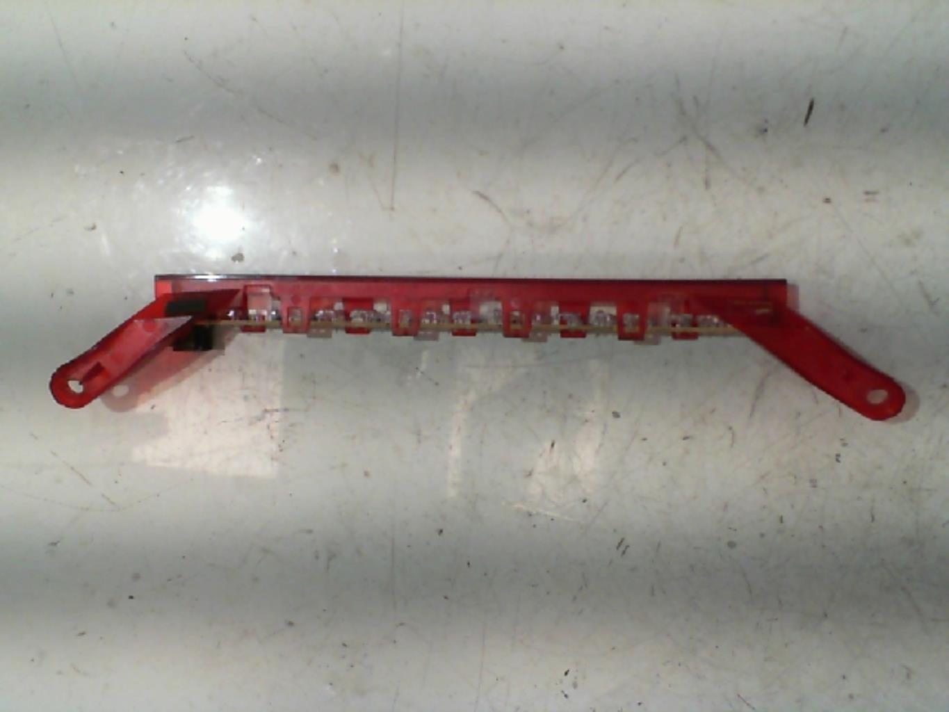 Feu arriere stop central BMW SERIE 1 E81 Diesel - 1