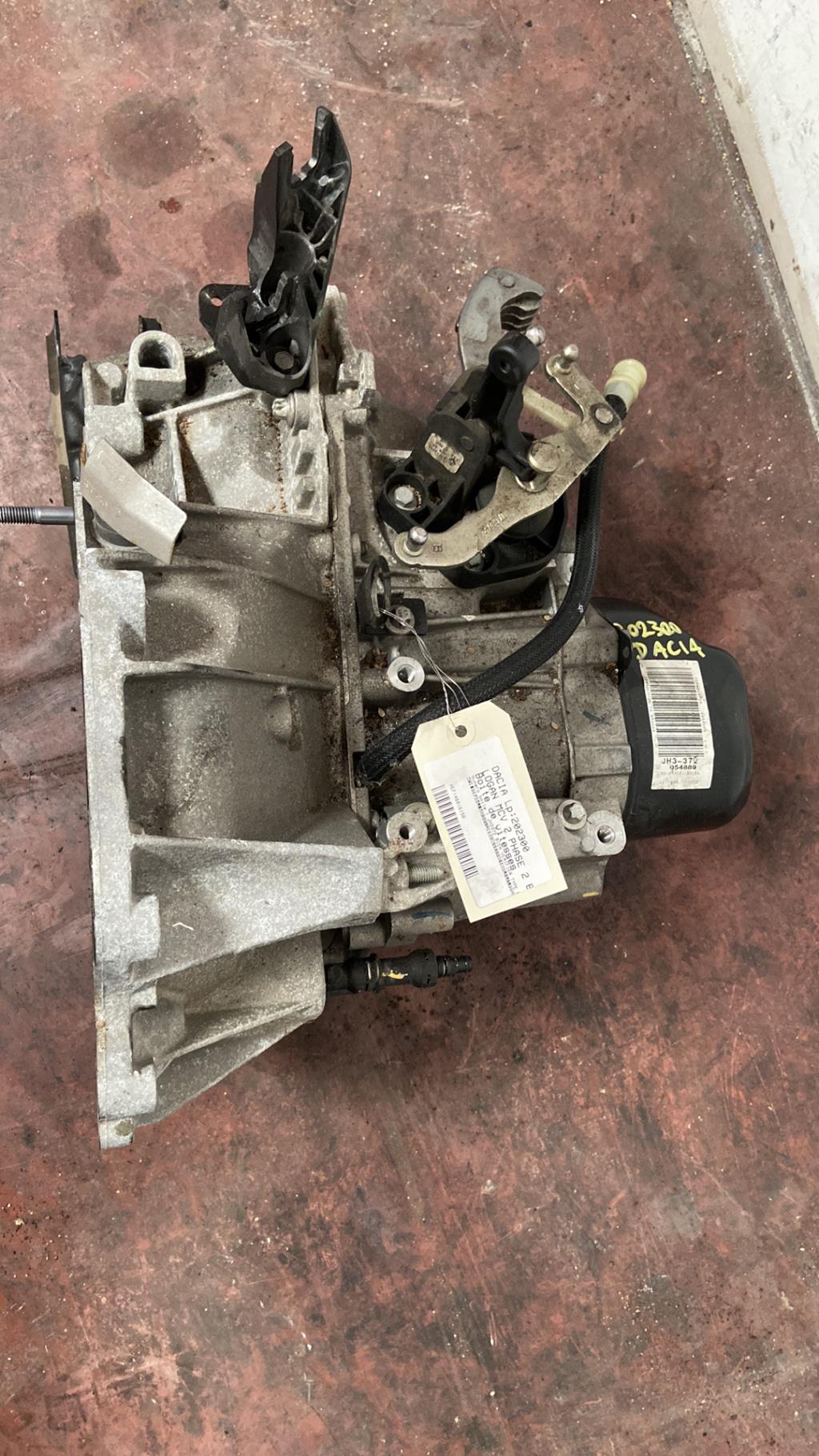 Boite de vitesses DACIA LOGAN MCV 2 PHASE 2 BREAK Essence - 1