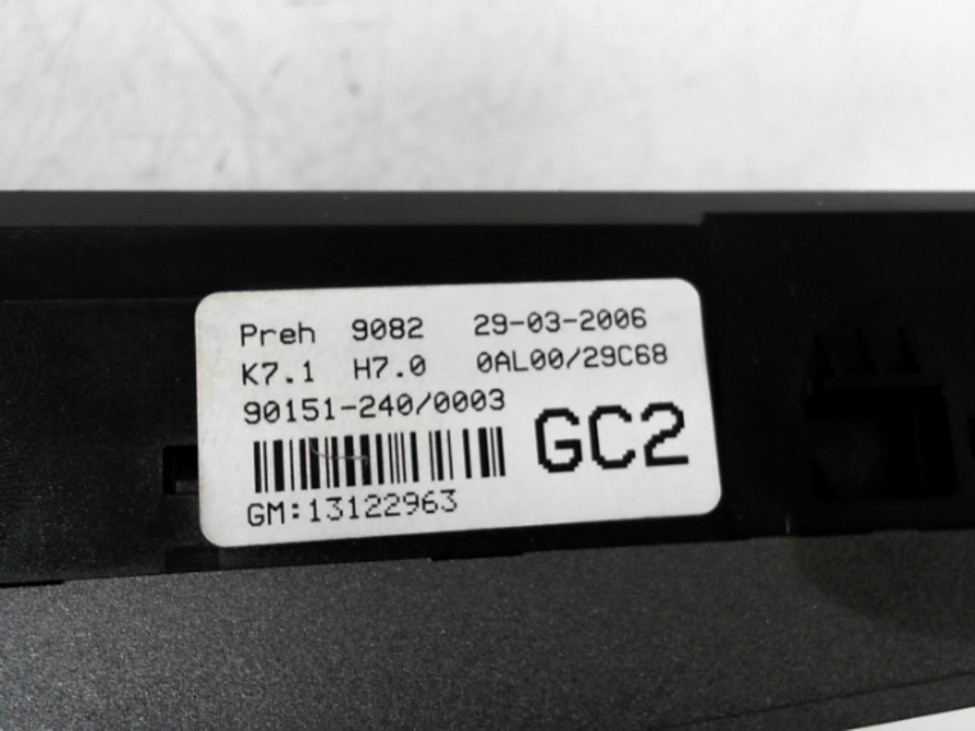 Commande chauffage OPEL ASTRA H GTC PHASE 1 Essence - 1