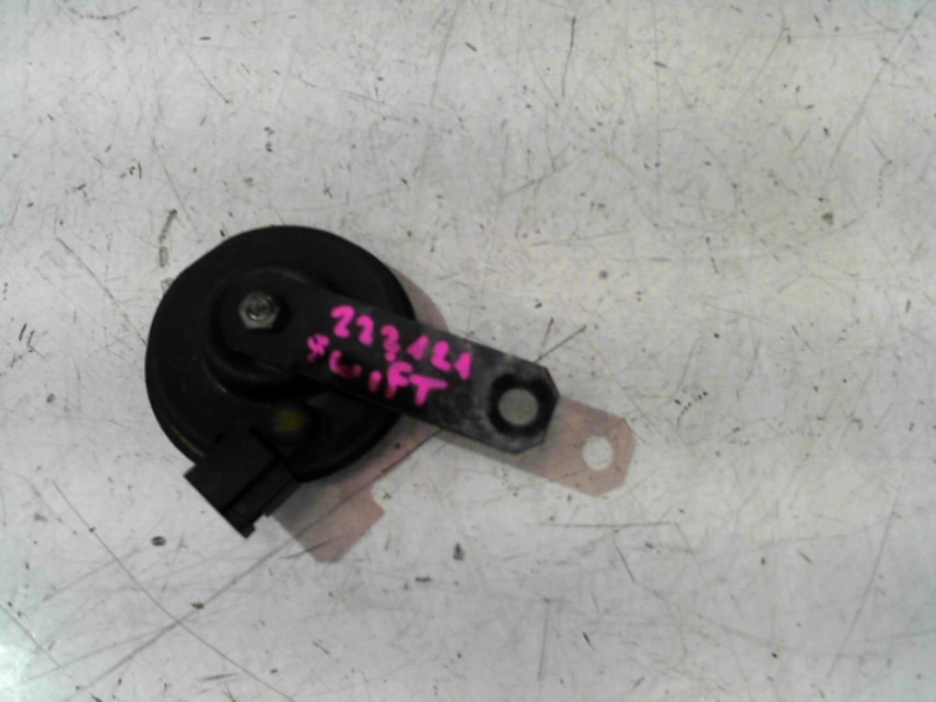 Avertisseur/Klaxon SUZUKI SWIFT 3 Essence - 1