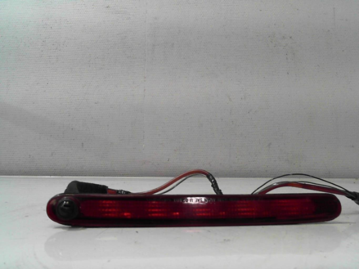Feu arriere stop central SUZUKI SWIFT 3 Essence - 1