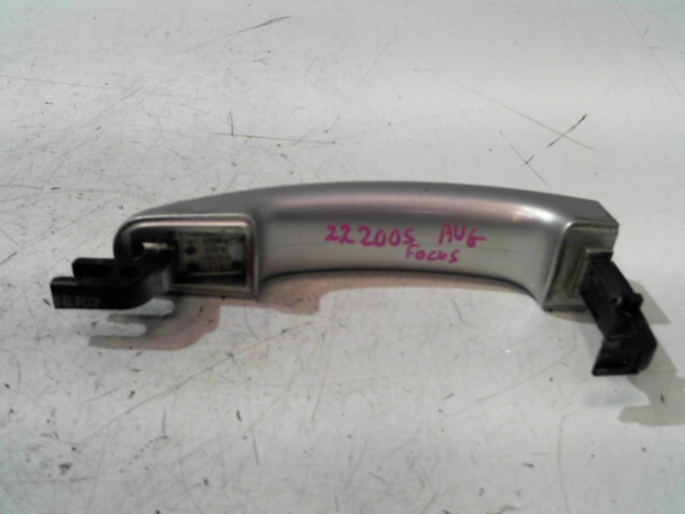 Poignee porte avant gauche FORD FOCUS 2 PHASE 1 Diesel - 1