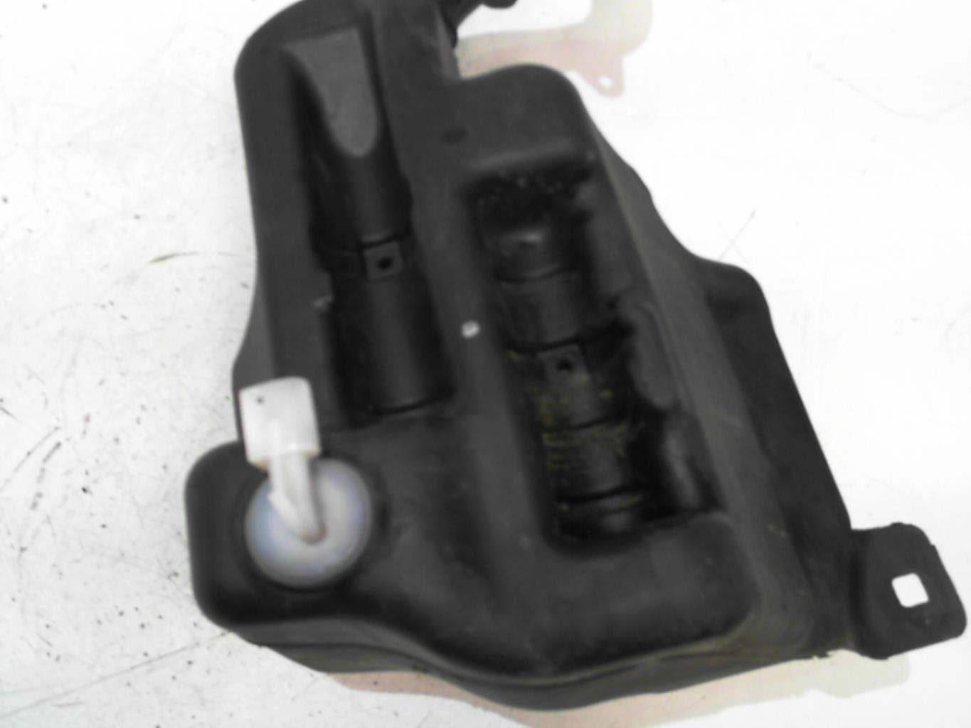 Vase de lave glace MERCEDES CLASSE B 246 PHASE 2 Diesel - 1