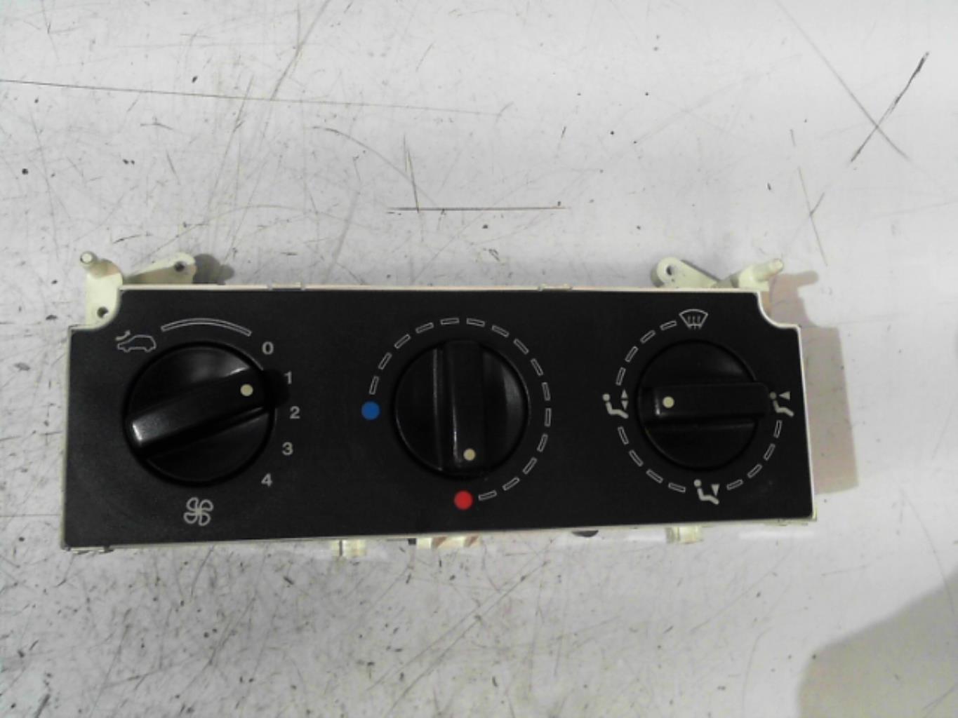 Commande chauffage CITROEN BERLINGO 1 PHASE 1 Essence - 1