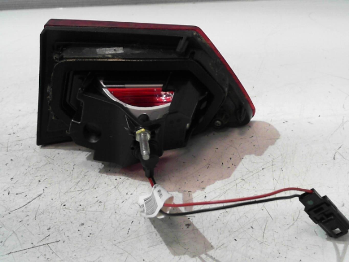 Feu arriere secondaire gauche (feux) RENAULT CLIO 4 PHASE 1 Essence - 1