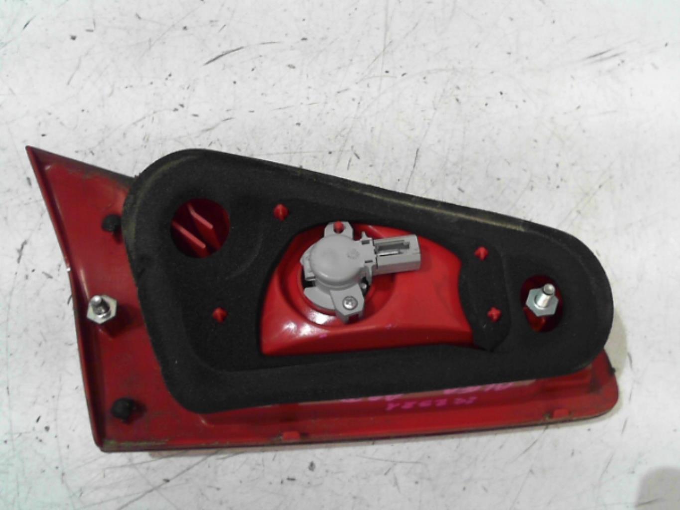 Feu arriere secondaire droit (feux) ALFA ROMEO 147 PHASE 2 Diesel - 1