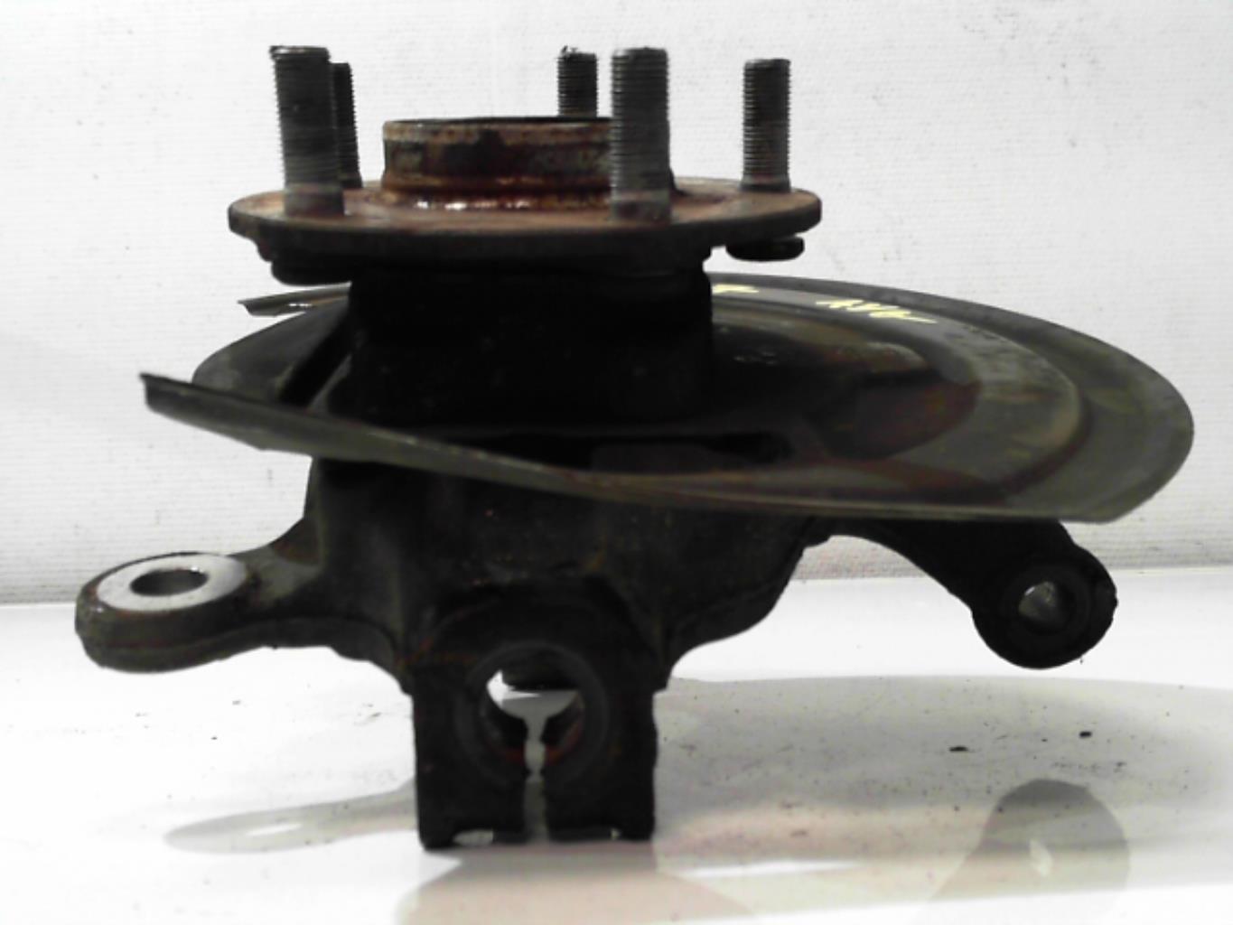 Fusee avant gauche NISSAN JUKE 1 PHASE 1 Diesel - 1