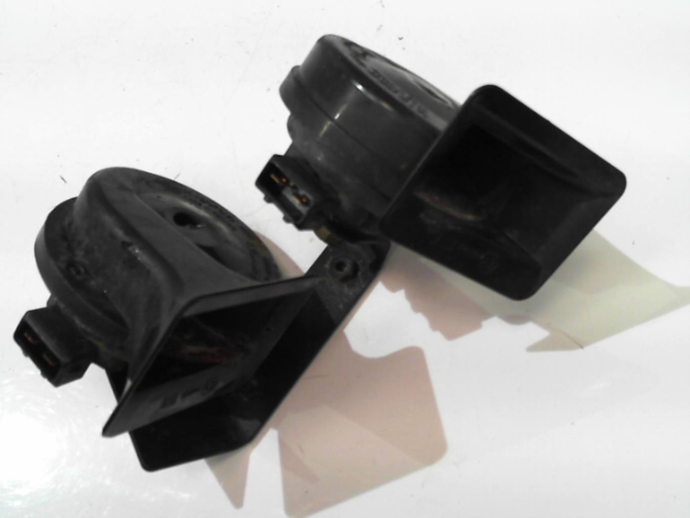 Avertisseur/Klaxon AUDI A4 1 PHASE 1 Diesel - 1