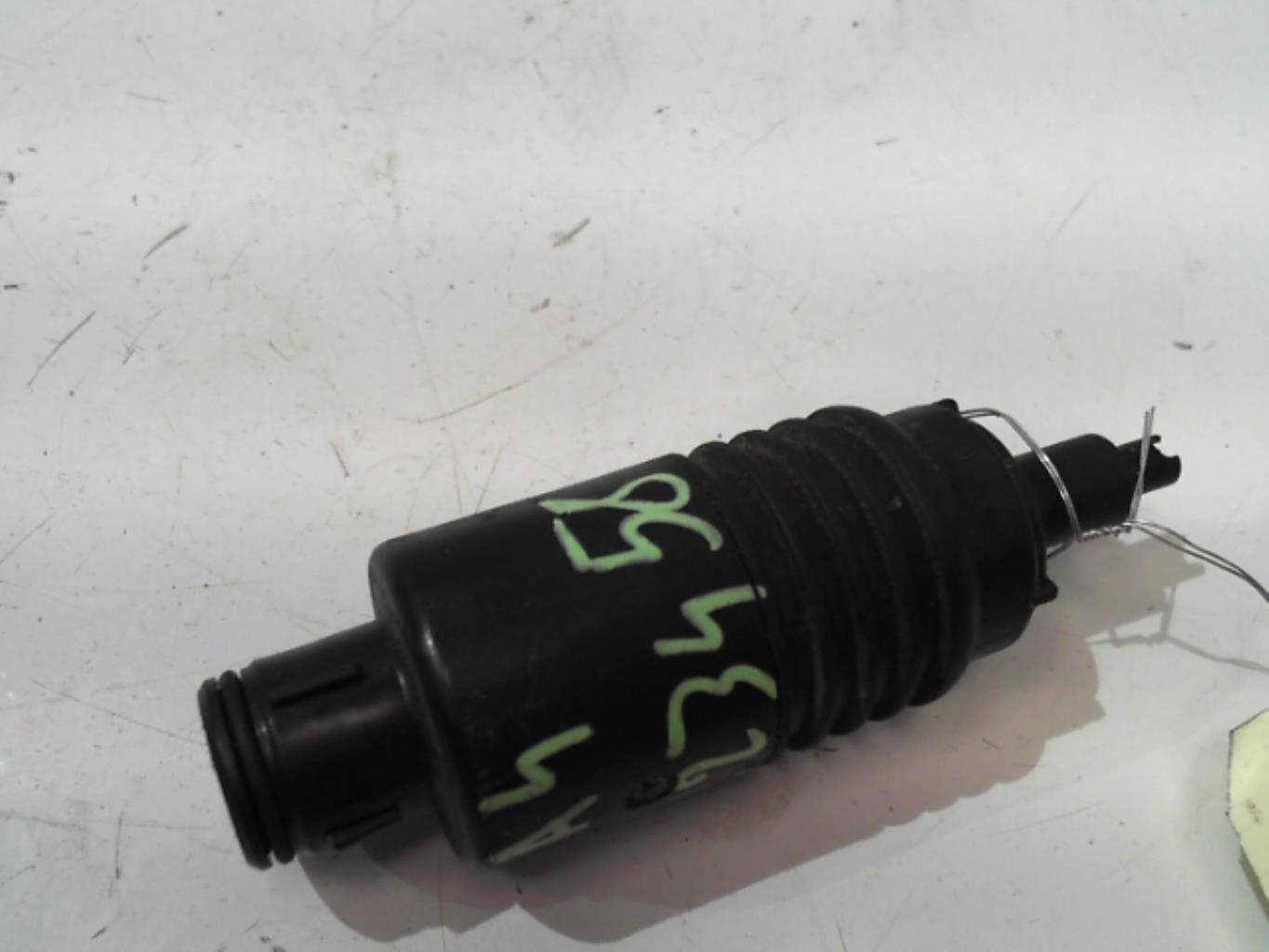 Pompe lave glace avant AUDI A4 1 PHASE 1 Diesel - 1