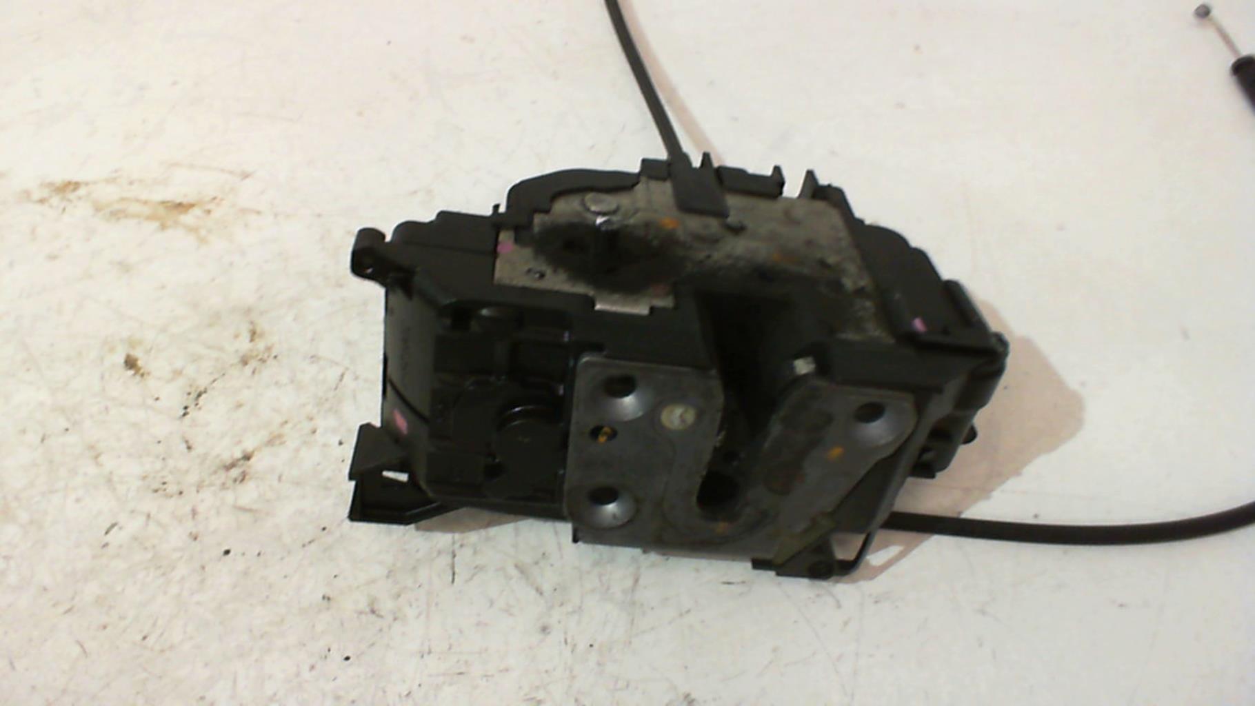 Serrure arriere droit RENAULT CLIO 3 PHASE 2 Essence - 1