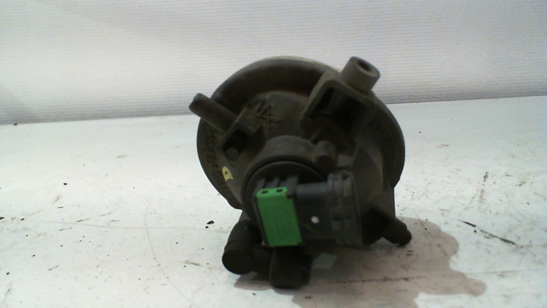 Anti brouillard droit (feux) MAZDA 5 1 PHASE 1 Diesel - 1
