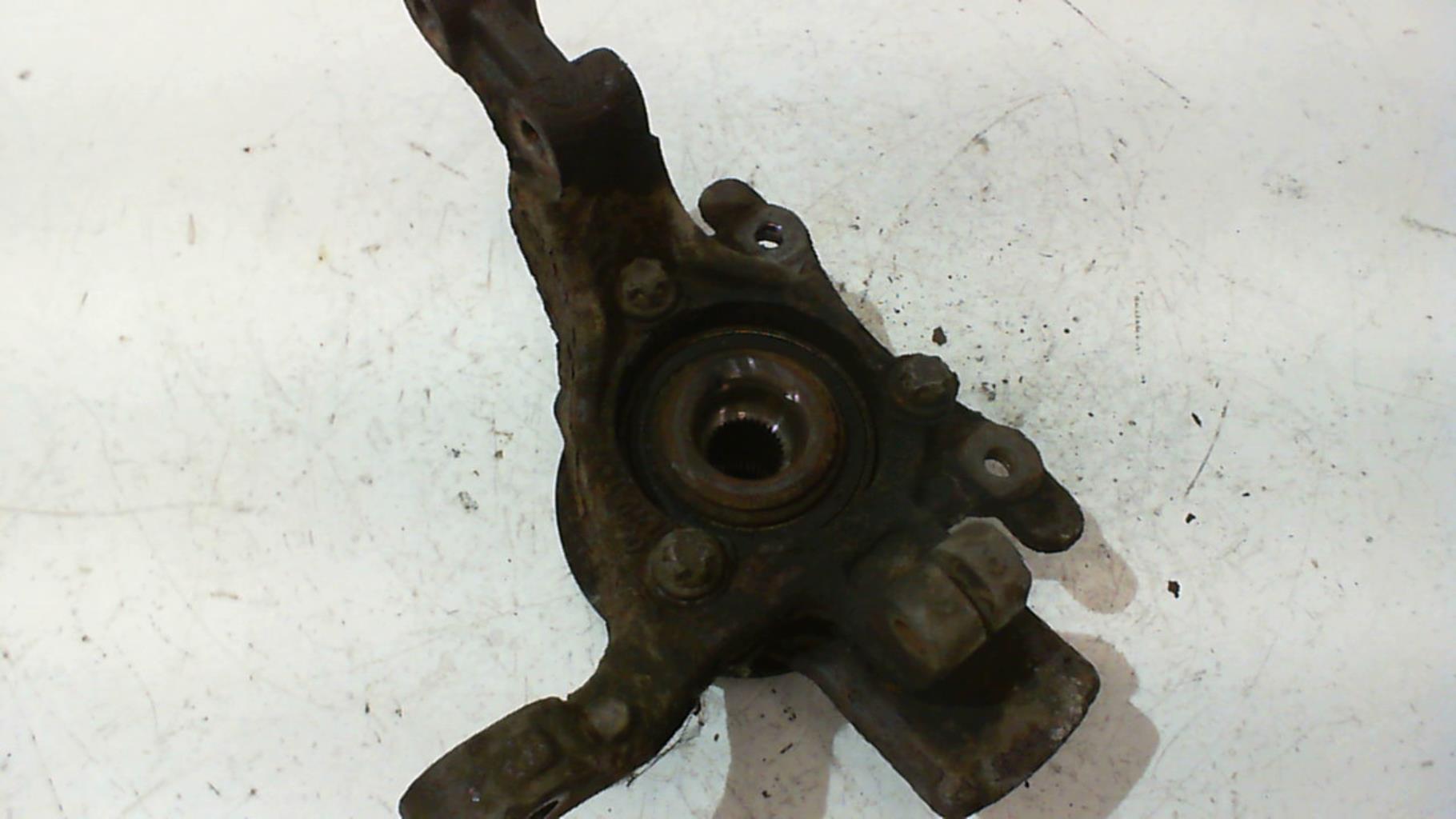 Fusee avant gauche OPEL ZAFIRA B PHASE 1 Diesel - 1