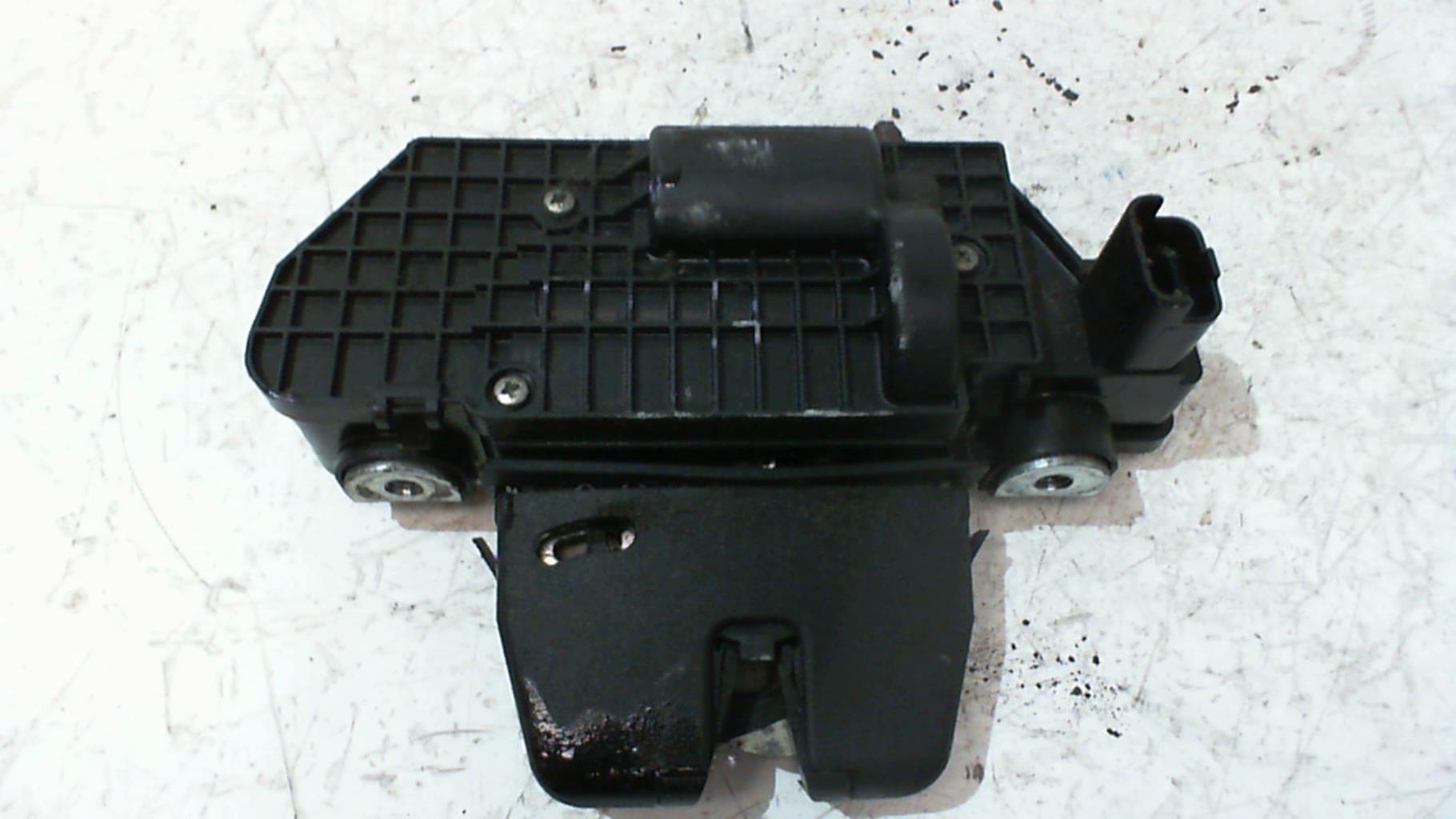 Serrure de hayon CITROEN C3 2 PHASE 1 Diesel - 1