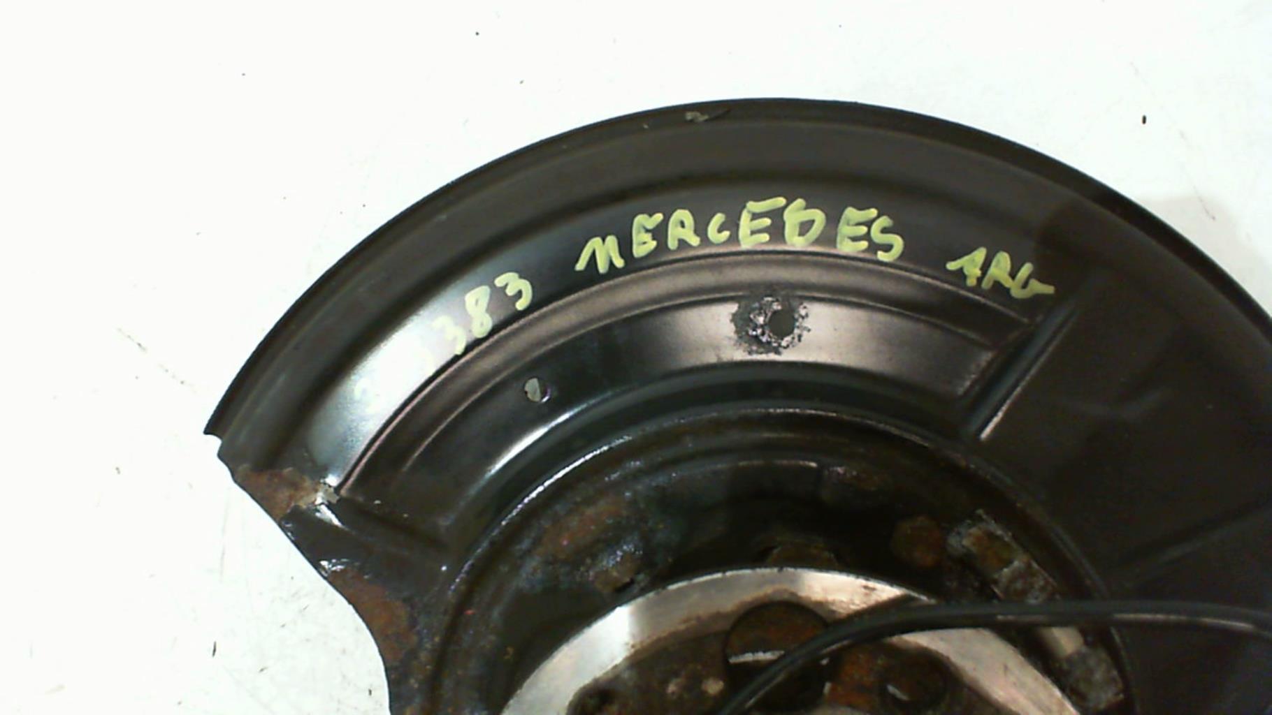 Fusee arriere gauche MERCEDES CLASSE E 212 PHASE 1 Diesel - 1