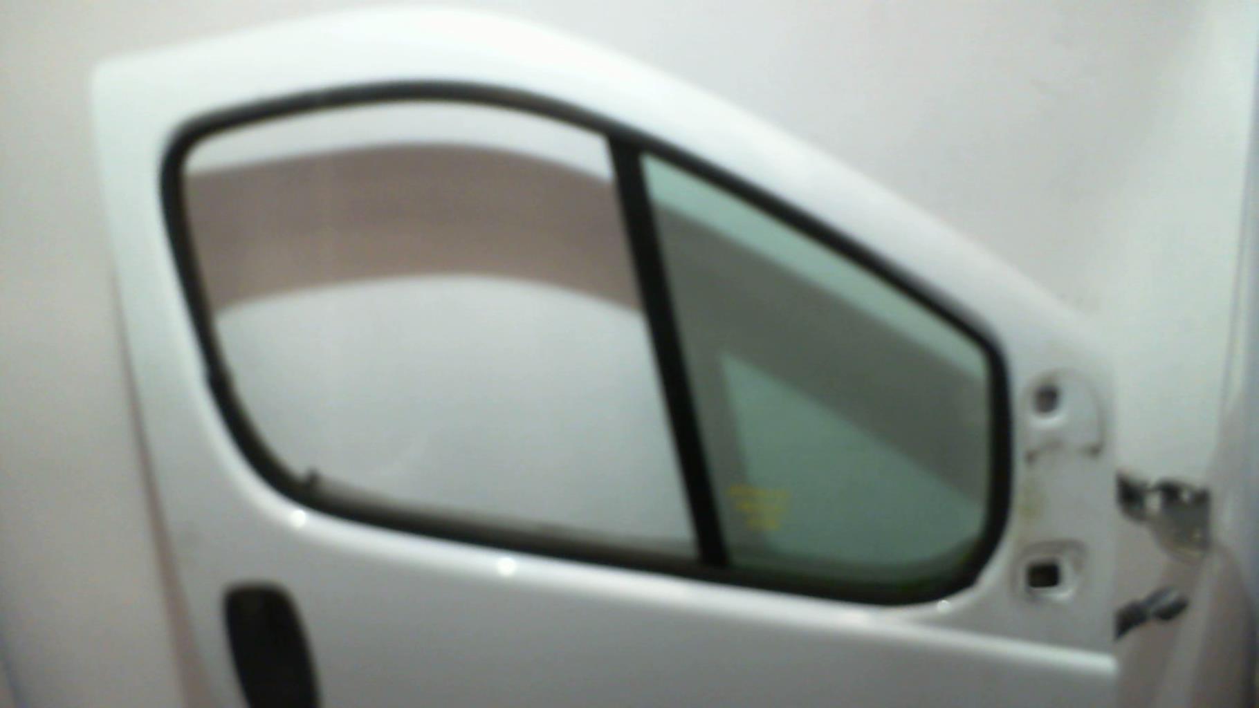 Porte avant droit RENAULT TRAFIC 2 PHASE 1 Diesel - 1
