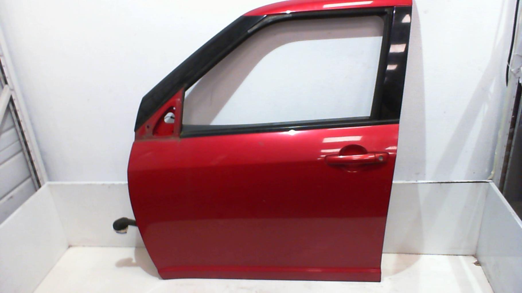 Porte avant gauche SUZUKI SWIFT 3 Essence - 1