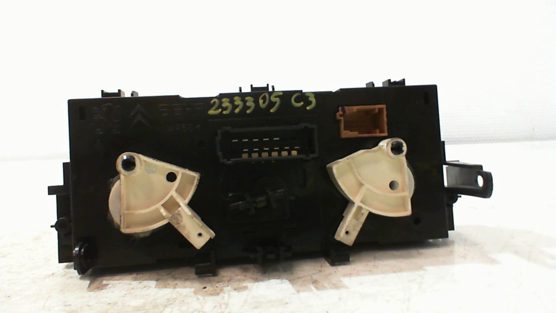 Commande chauffage CITROEN C3 2 PHASE 2 Essence - 1