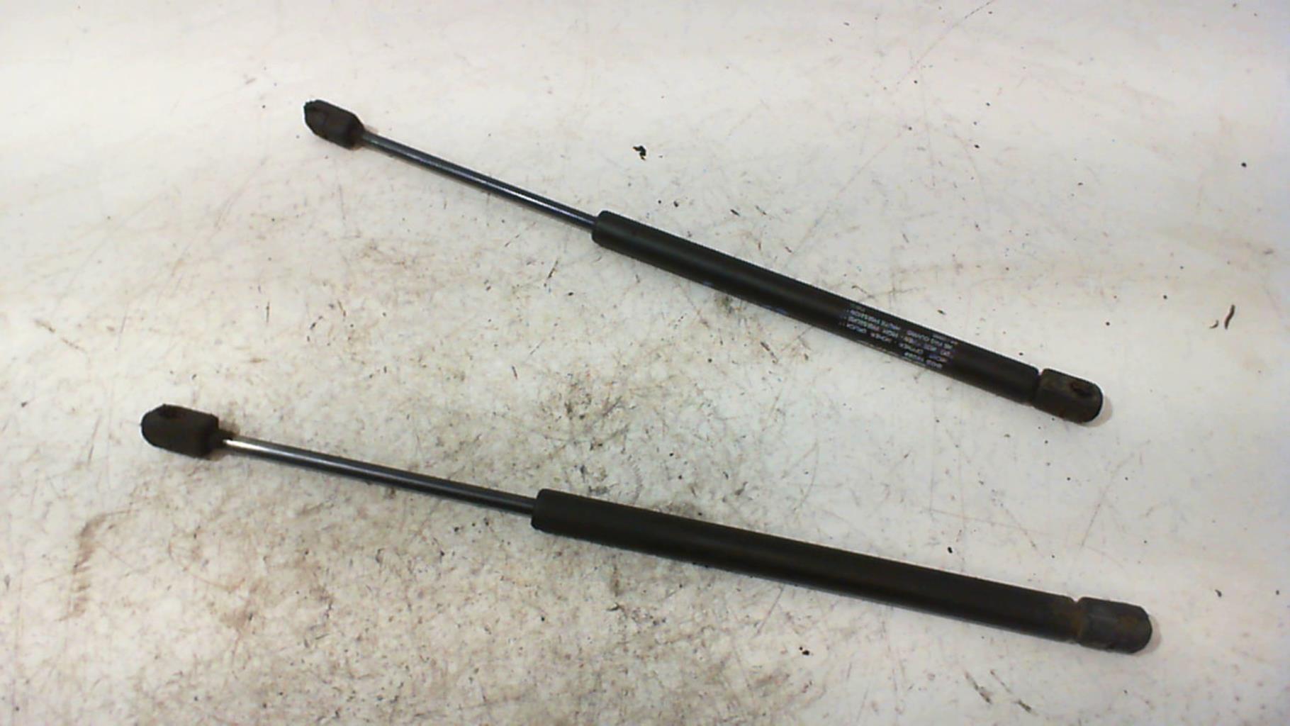 Verin de coffre PEUGEOT 405 PHASE 1 BREAK Diesel - 1