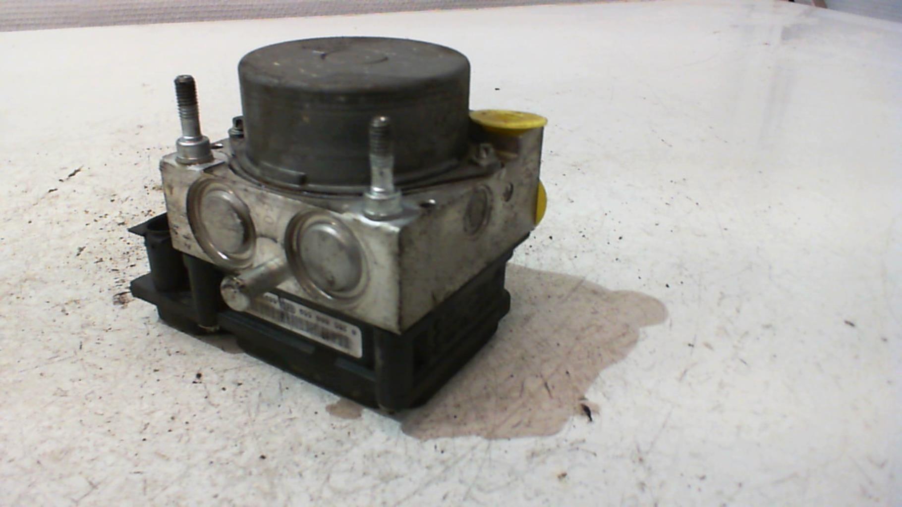 Bloc ABS (freins anti-blocage) RENAULT CLIO 3 PHASE 1 BREAK Diesel - 1