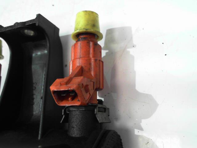 Injection multipoint PEUGEOT 307 PHASE 1 Essence - 1