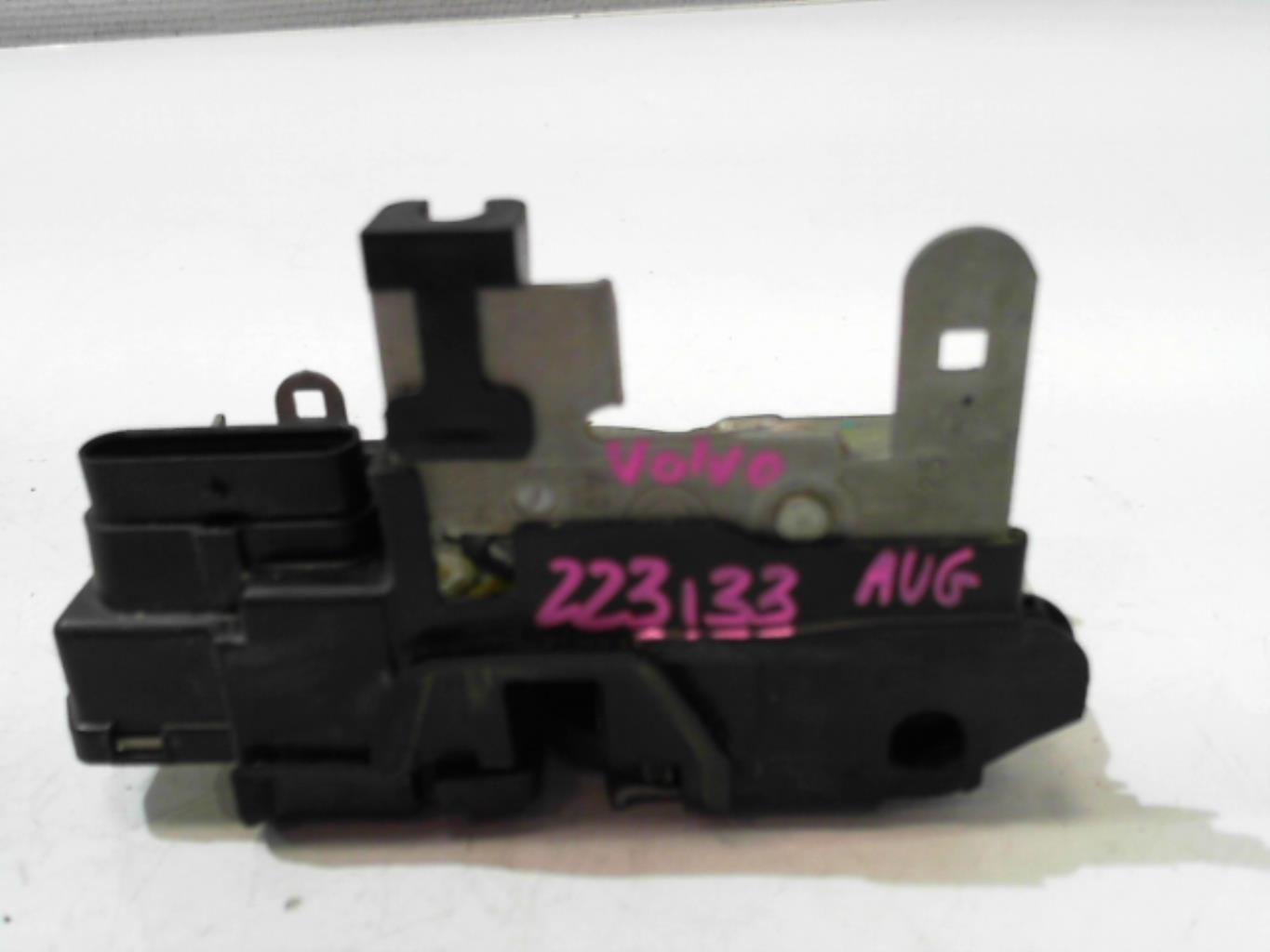 Serrure avant gauche VOLVO V 40 2 PHASE 1 BREAK Diesel - 1