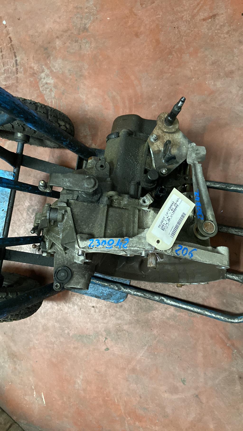 Boite de vitesses PEUGEOT 206+ Essence - 1