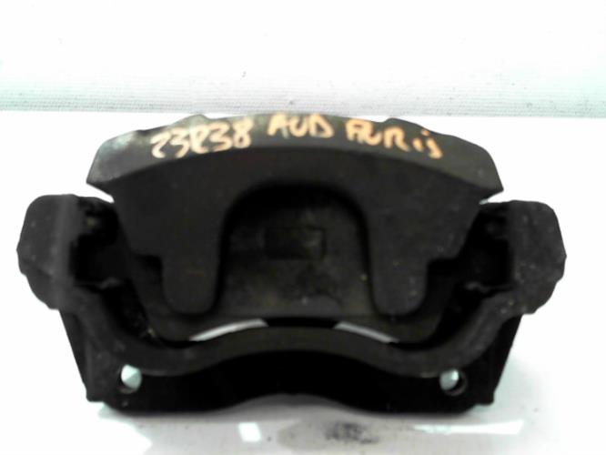 Image Etrier avant droit (freinage) - TOYOTA AURIS 2