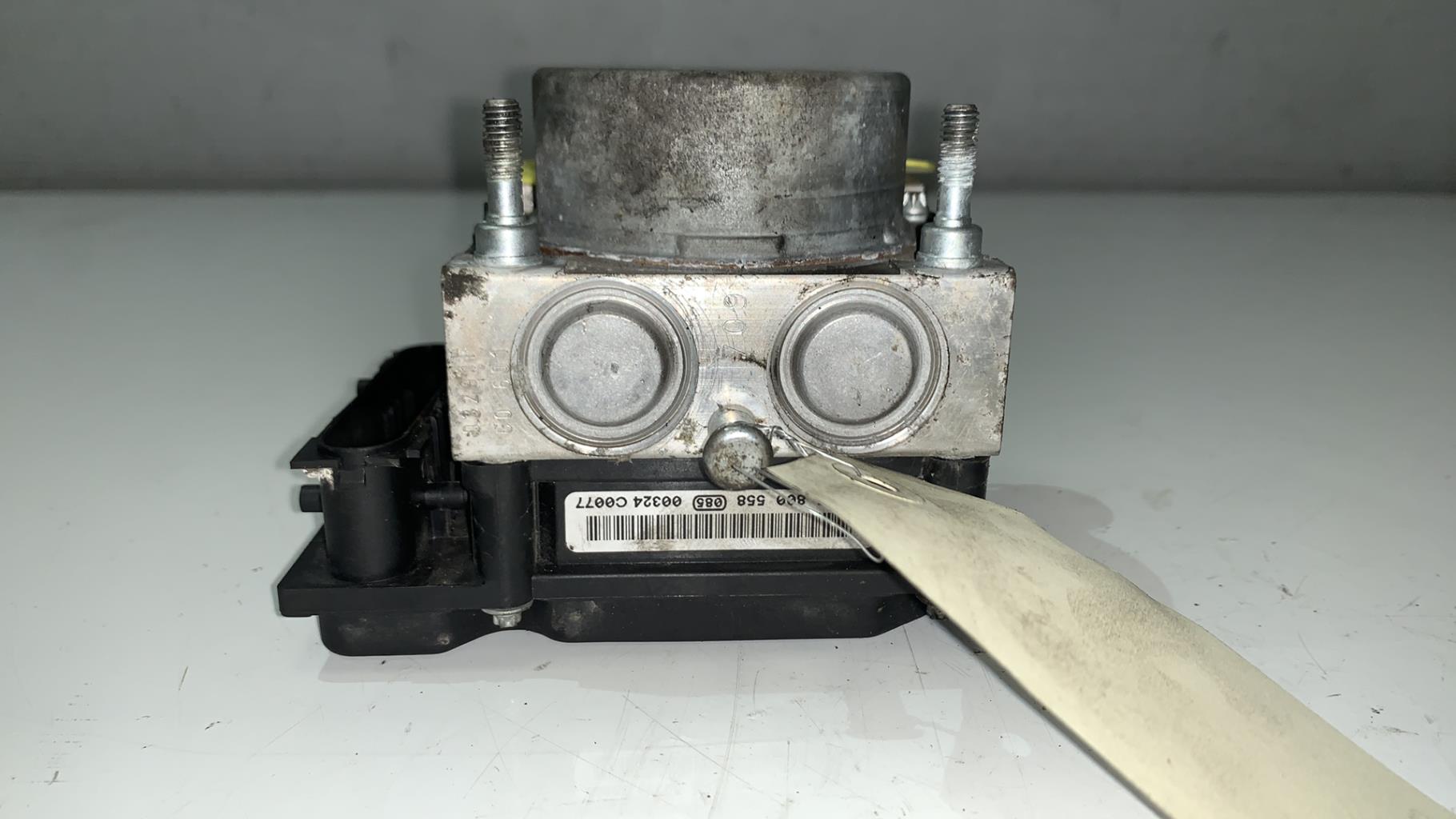 Bloc ABS (freins anti-blocage) RENAULT GRAND MODUS PHASE 2 Diesel - 1
