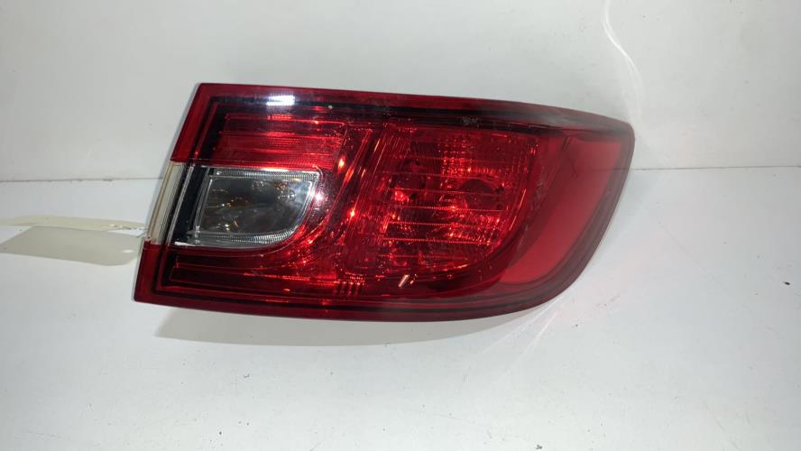 Image Feu arriere principal droit (feux) - RENAULT CLIO 4