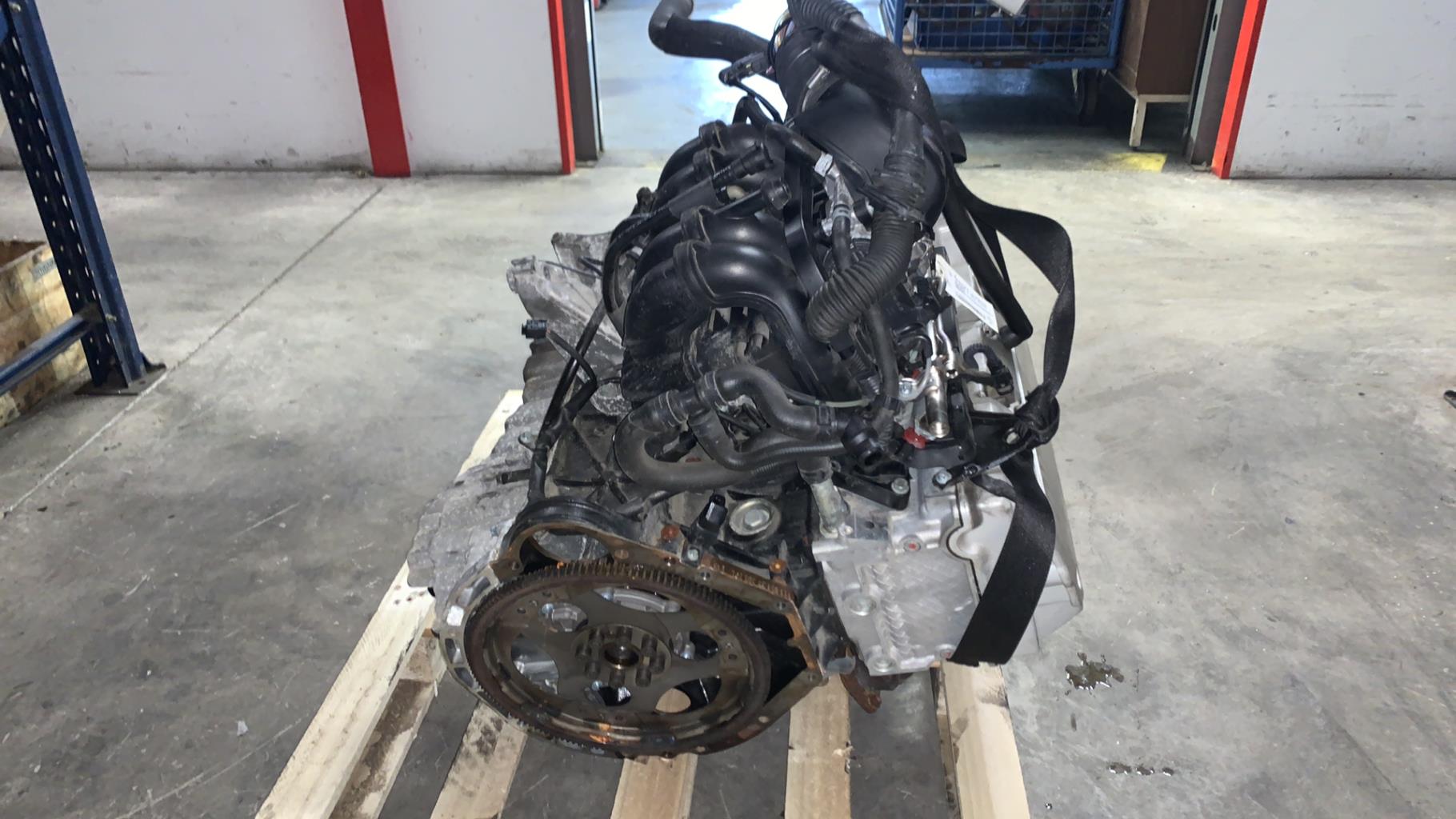 Moteur MERCEDES CLASSE C 203 PHASE 1 Essence - 1