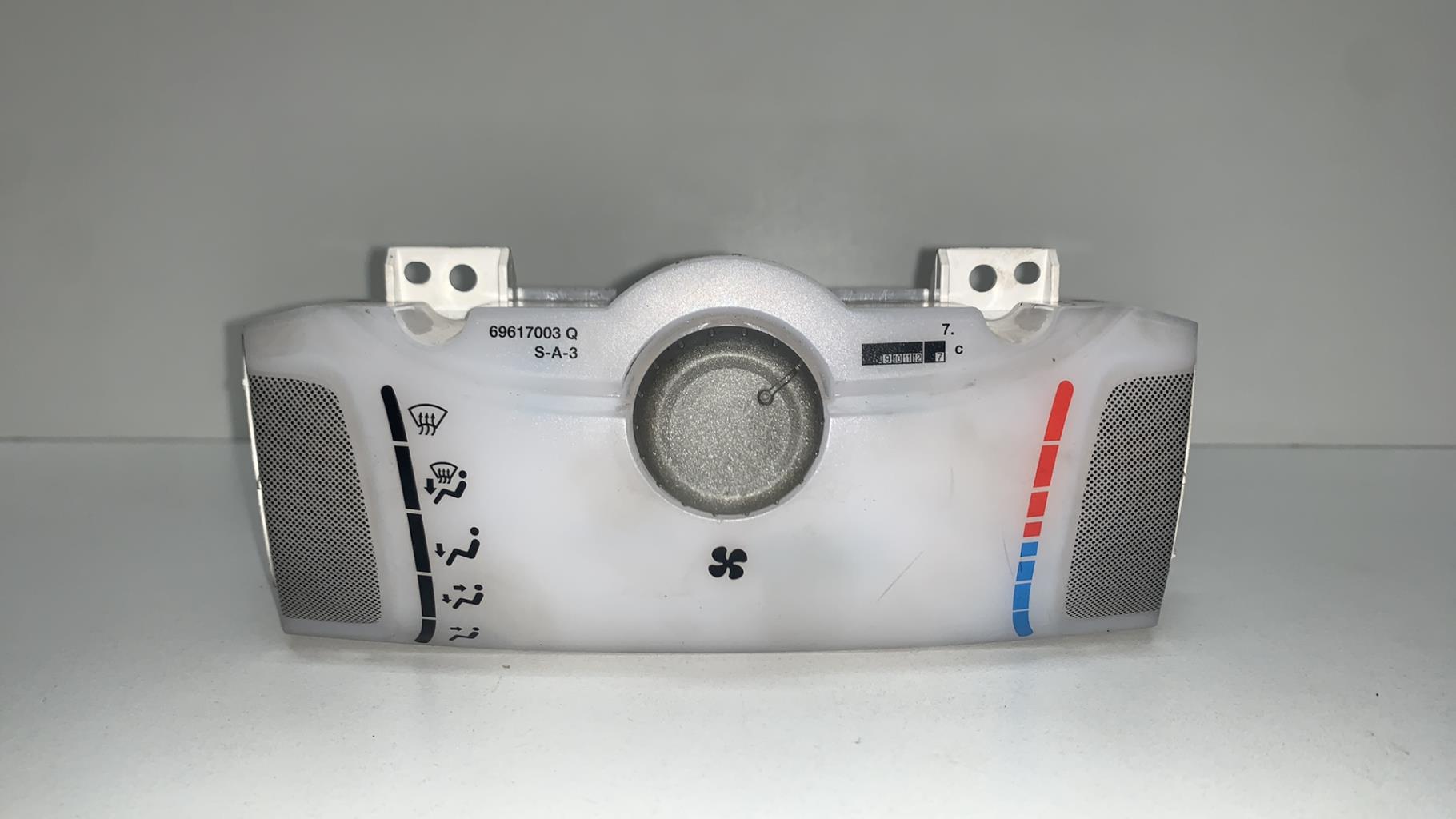 Commande chauffage CITROEN C1 1 PHASE 1 Essence - 1