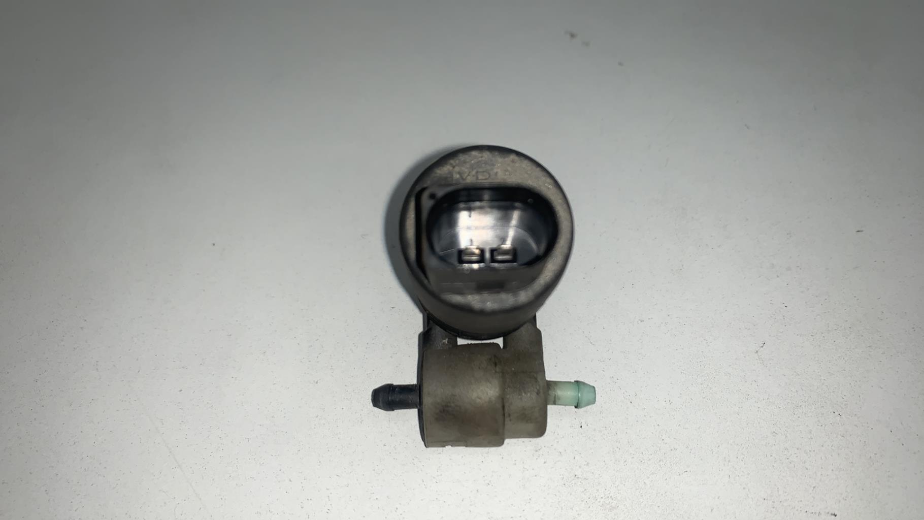 Pompe lave glace avant VOLKSWAGEN LUPO Essence - 1