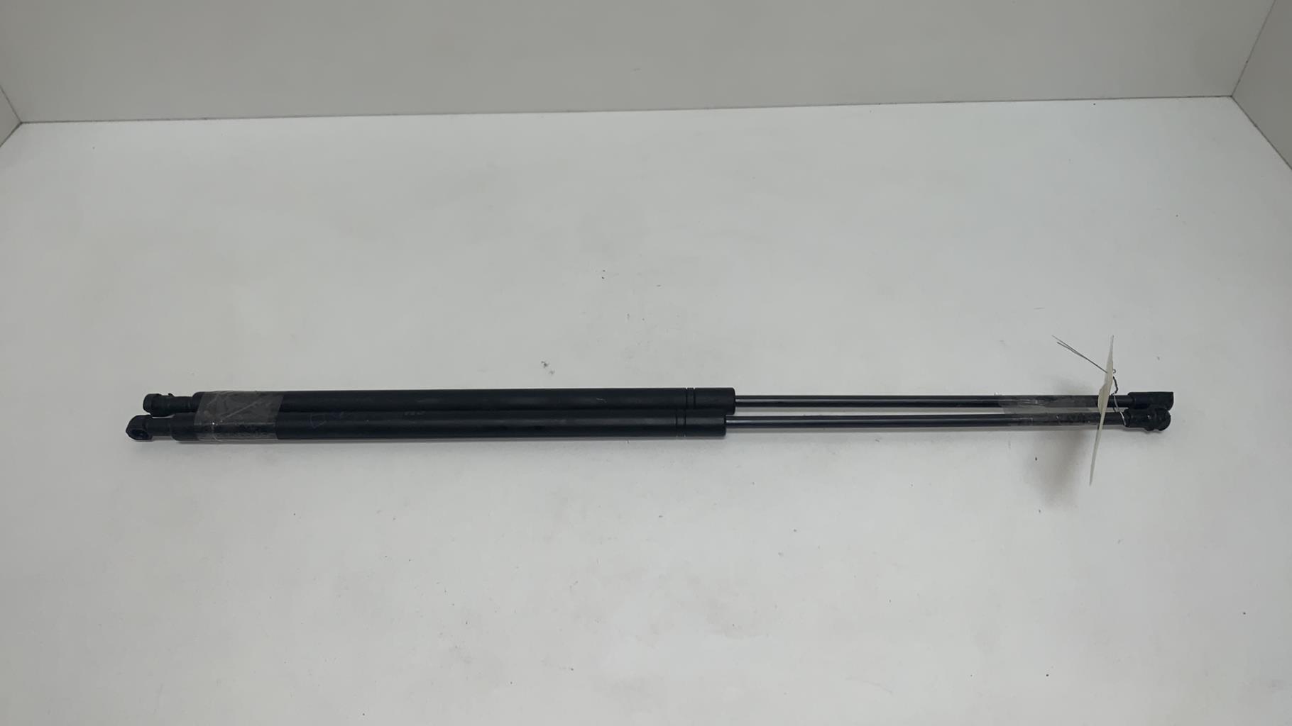Verin de coffre OPEL AGILA Essence - 1