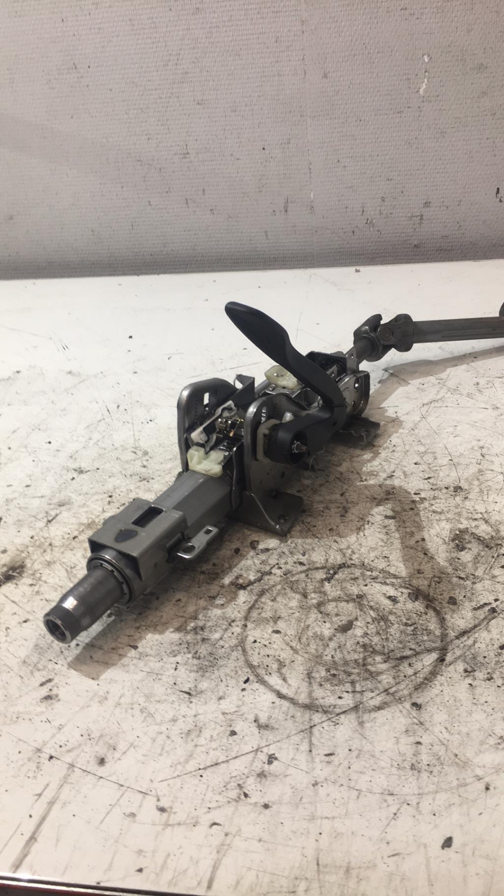 Colonne de direction VOLKSWAGEN GOLF 7 PHASE 1 Essence - 1