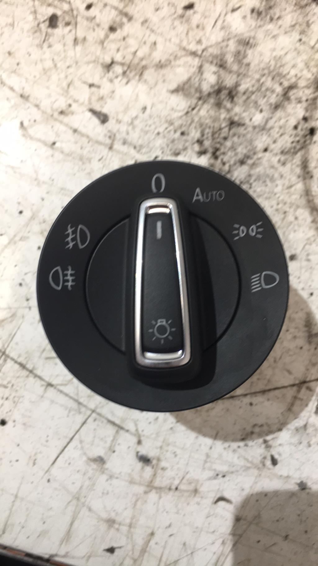 Commande de phare VOLKSWAGEN GOLF 7 PHASE 1 Essence - 1