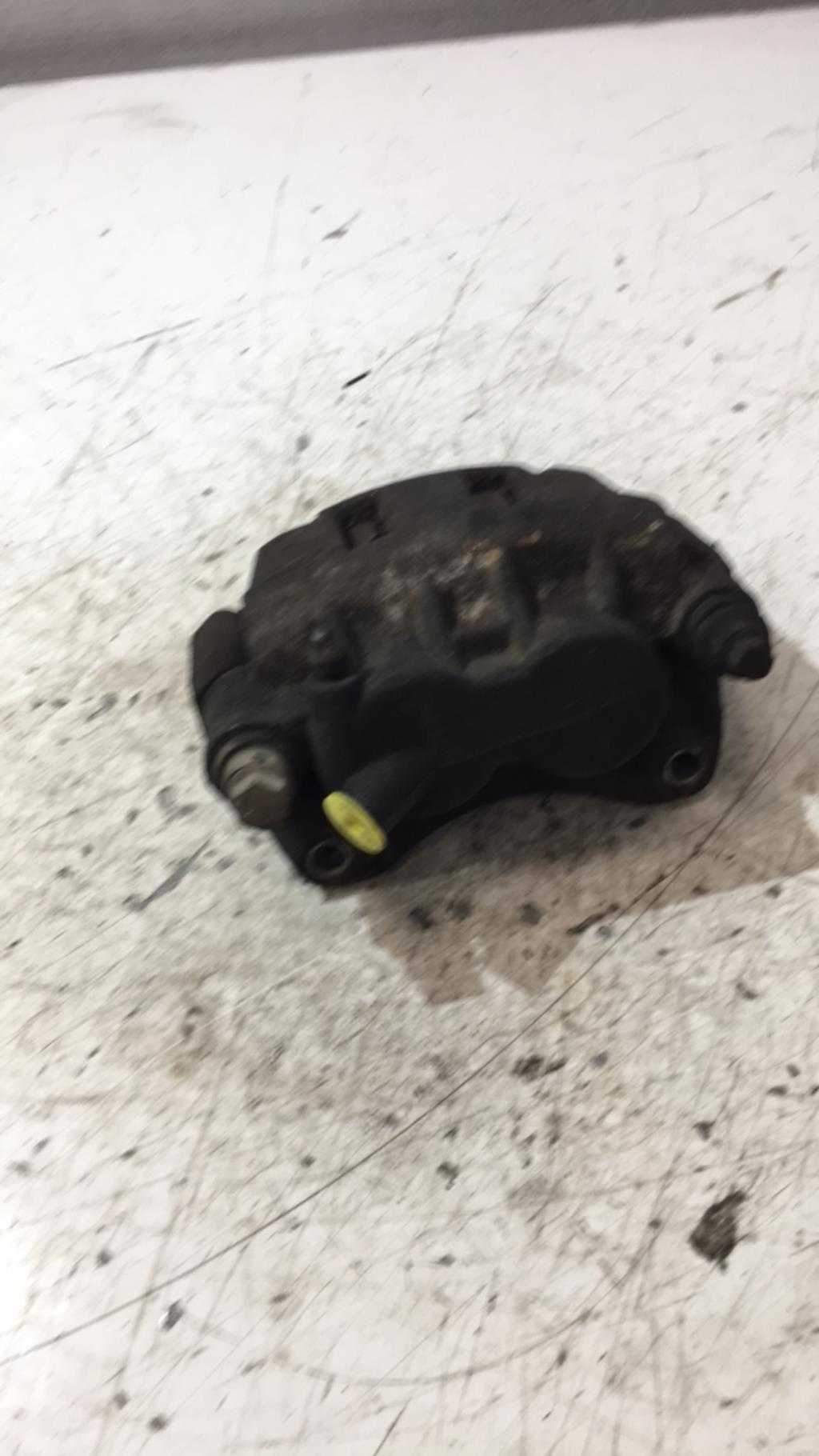 Etrier avant gauche (freinage) RENAULT MASTER Diesel - 1