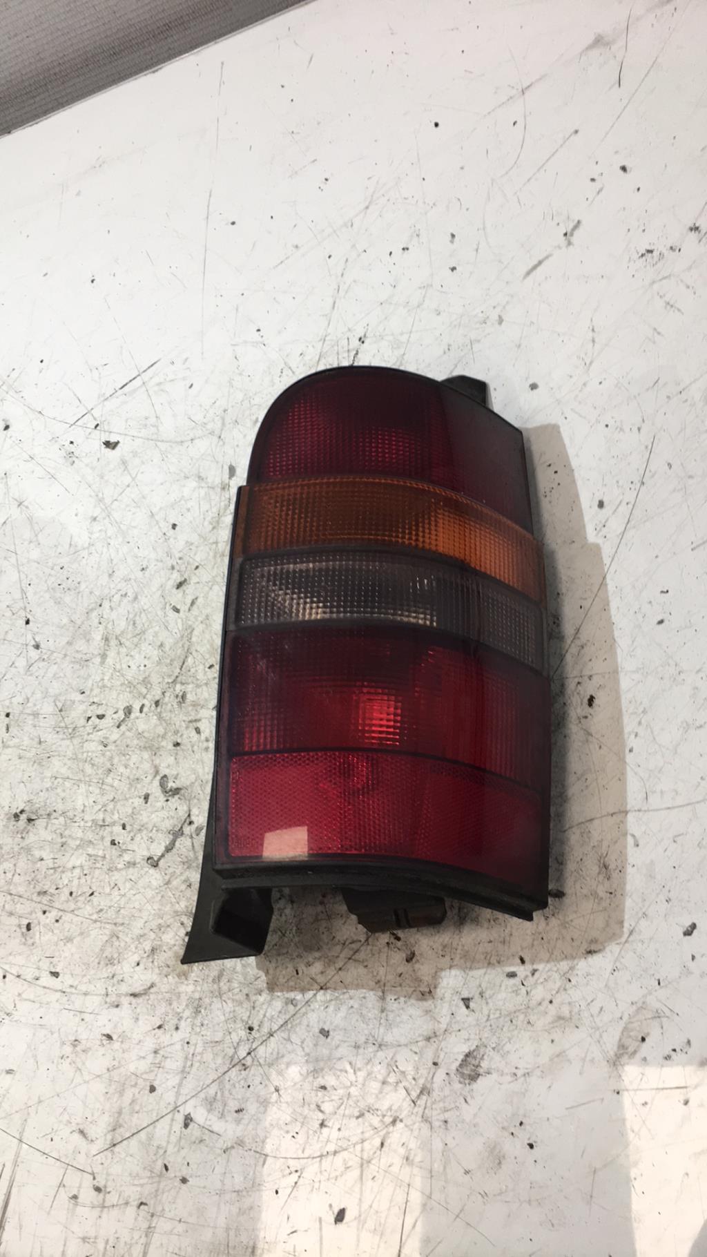 Feu arriere principal droit (feux) RENAULT ESPACE 2 PHASE 1 Diesel - 1
